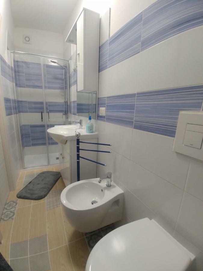 La Casa Di Angelo Hotel Bosa Eksteriør billede